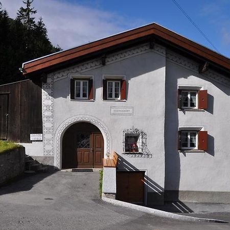 Guardamunt Villa Scuol Kültér fotó